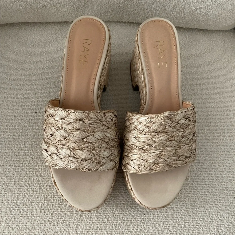 Revolve Raye‎ Gable Wedge Raffia Platform Sandal